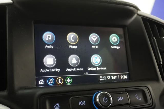 Used 2023  GMC SLE image 26