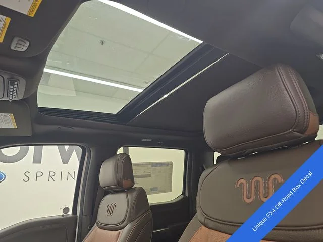 New 2026 Star White Metallic Tri-Coat Ford F-350® King Ranch® image 28