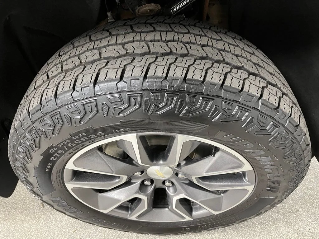 Used 2023 Red Chevrolet LS image 18