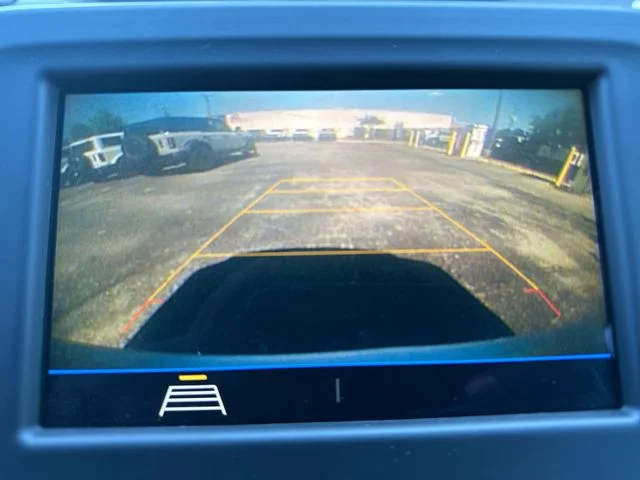 Used 2019 Silver Chevrolet LT image 18