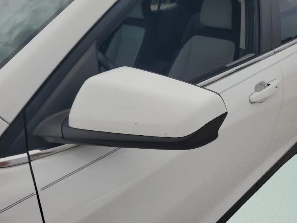 Used 2024 Summit White Chevrolet LT image 24