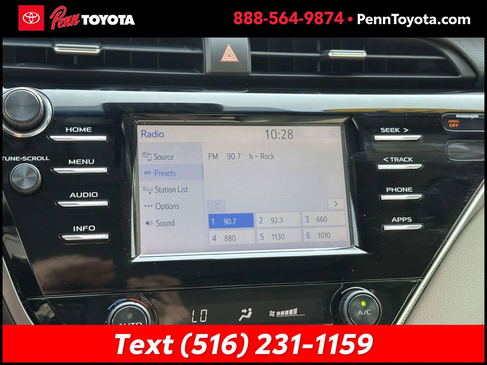 Used 2018 MIDNIGHT BLACK ME Toyota SE image 32