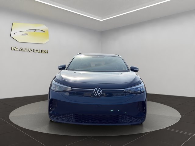 Used 2023 Blue Volkswagen Pro image 2