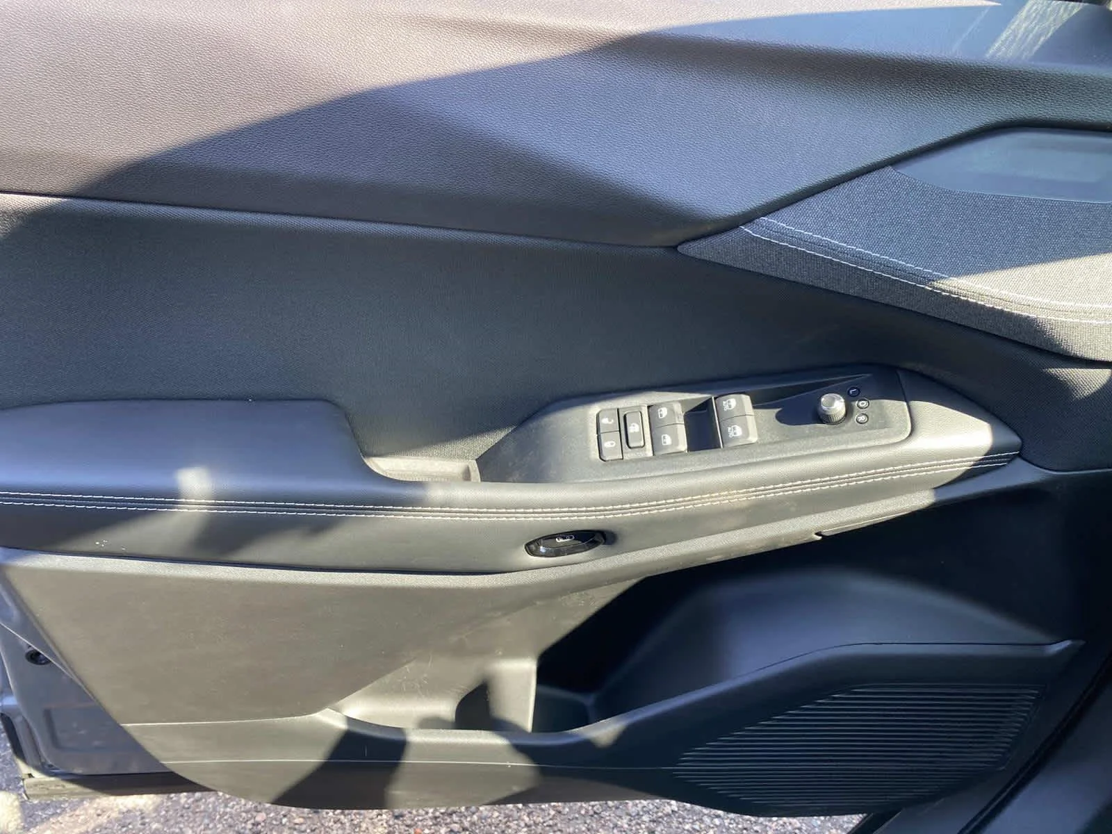 New 2026 Sting-Gray Clearcoat Jeep Laredo image 15