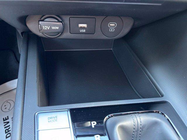 New 2026 Serenity White Hyundai SE image 57