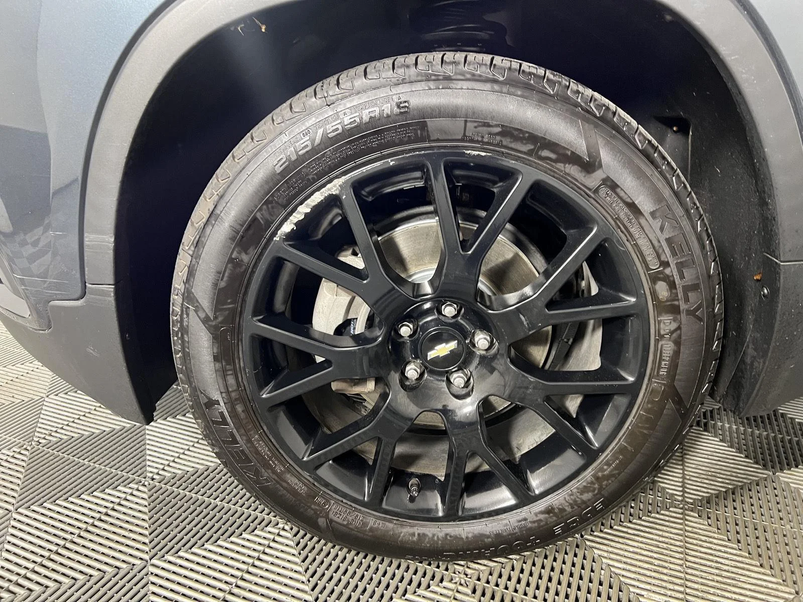 Used 2022 Shadow Gray Metallic Chevrolet LT image 18