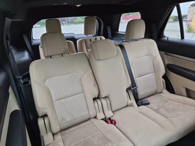 Used 2017 Ingot Silver Ford Base image 22
