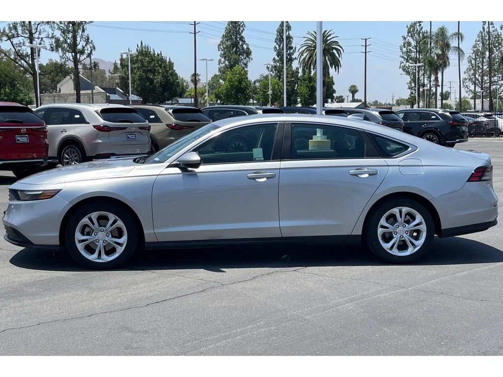 Used 2024 Solar Silver Metallic Honda LX image 2