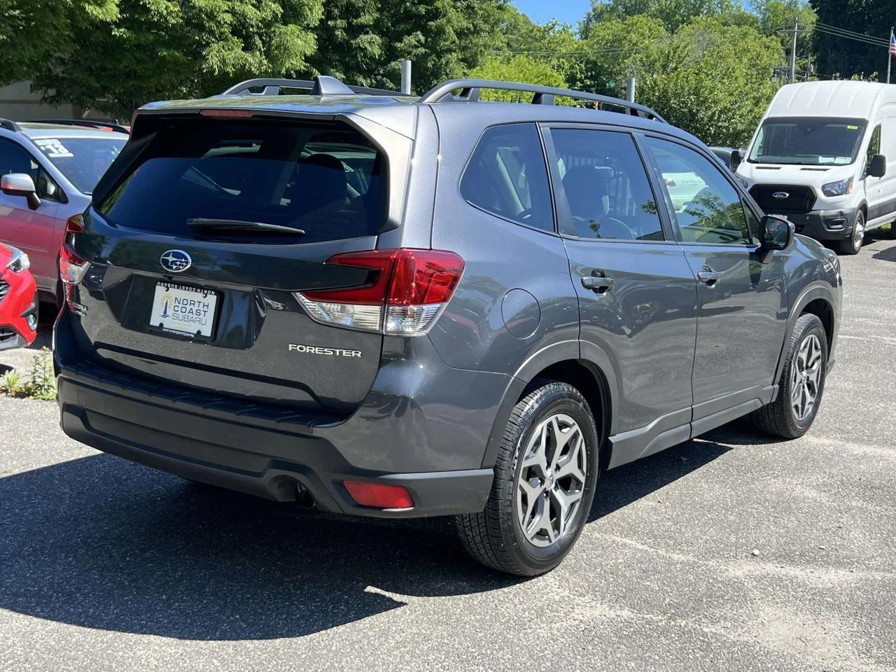 Used 2023 Magnetite Gray Metallic Subaru Premium image 4
