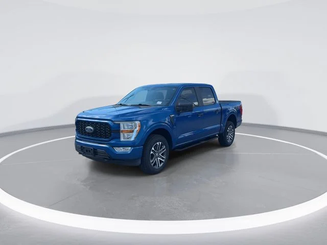 Used 2022 Blue Ford XL image 3