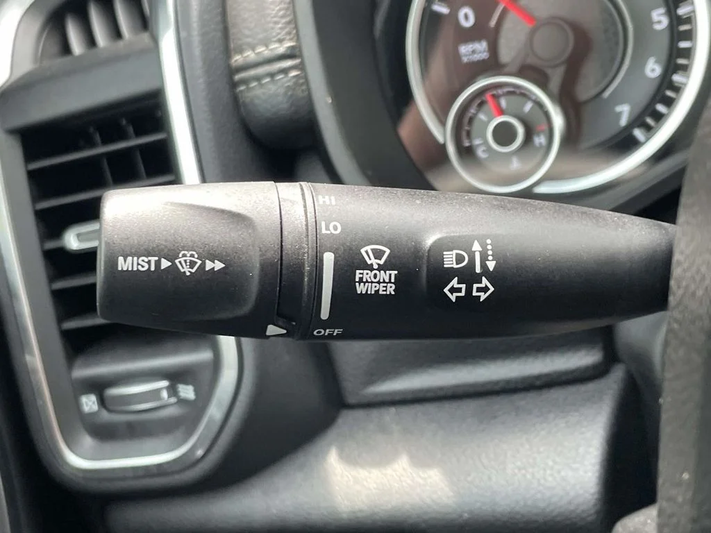 Used 2022 Red Ram Laramie image 32