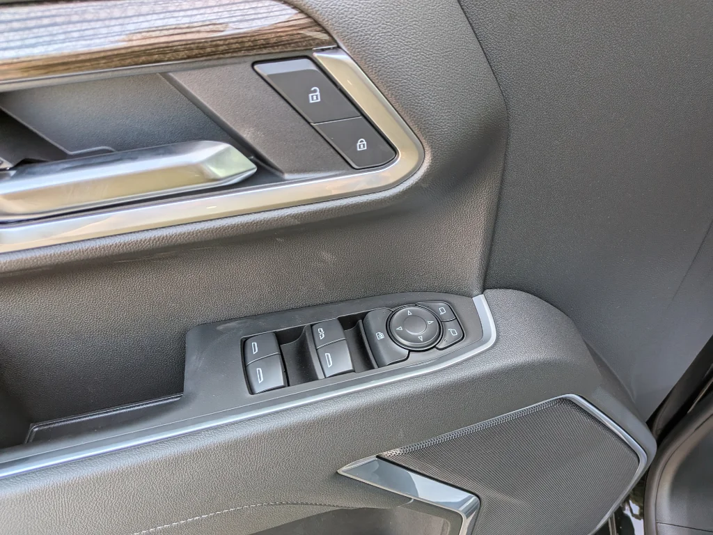 2026 Chevrolet Silverado 1500 LT - Photo 12