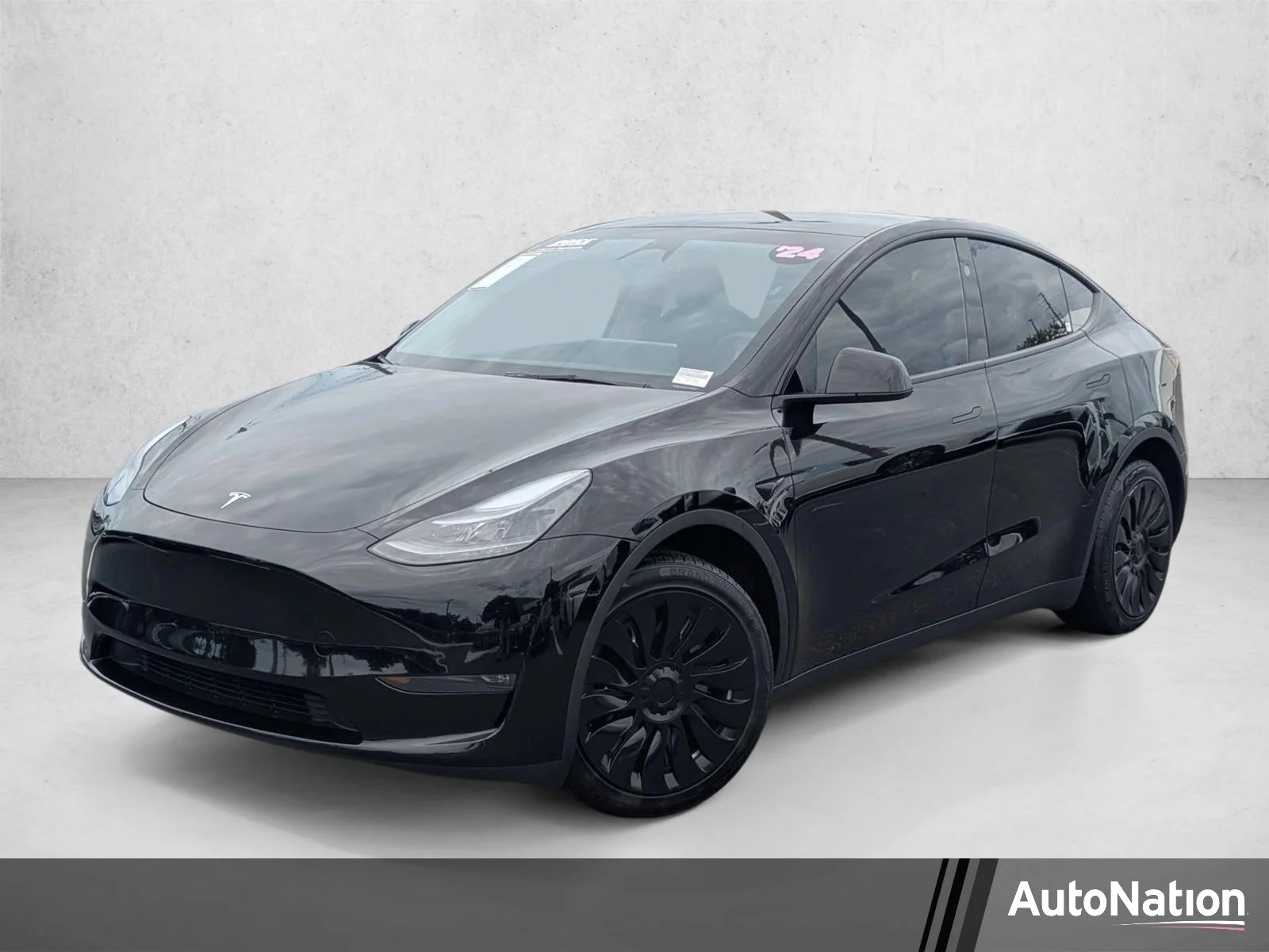 2024 Tesla Model Y Long Range Dual Motor All-Wheel Drive's photo