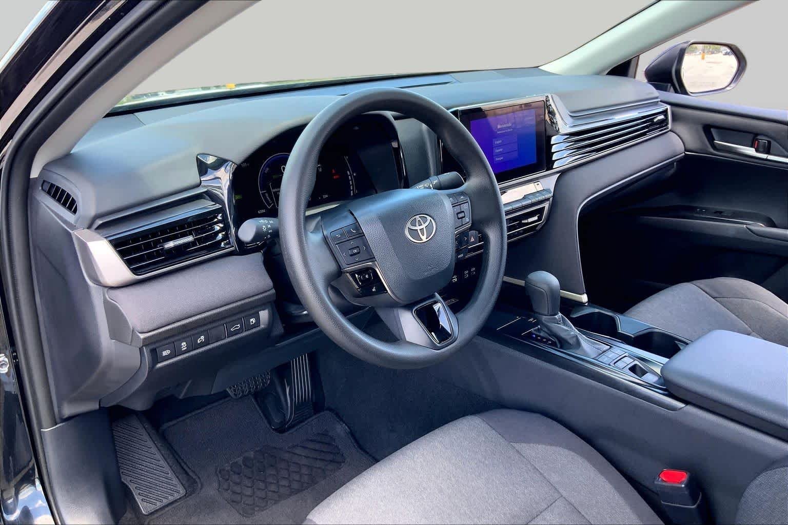 Used 2025 Midnight Black Metallic Toyota LE image 17