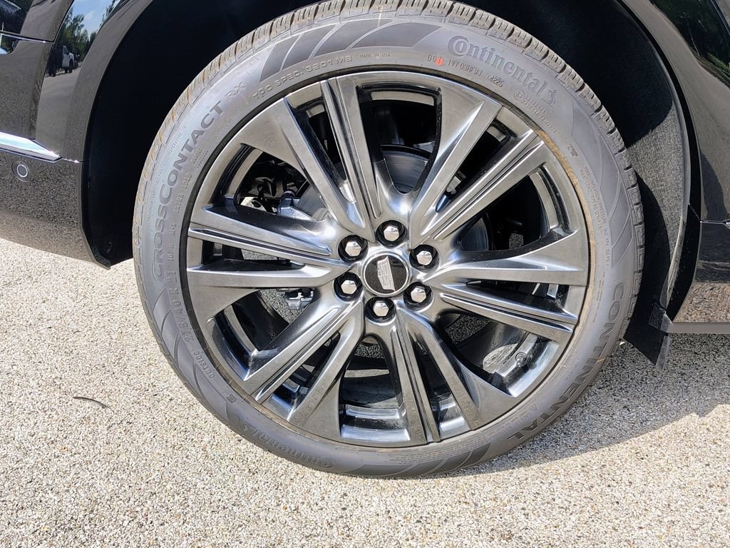 2027 Cadillac OPTIQ Premium Sport - Photo 11
