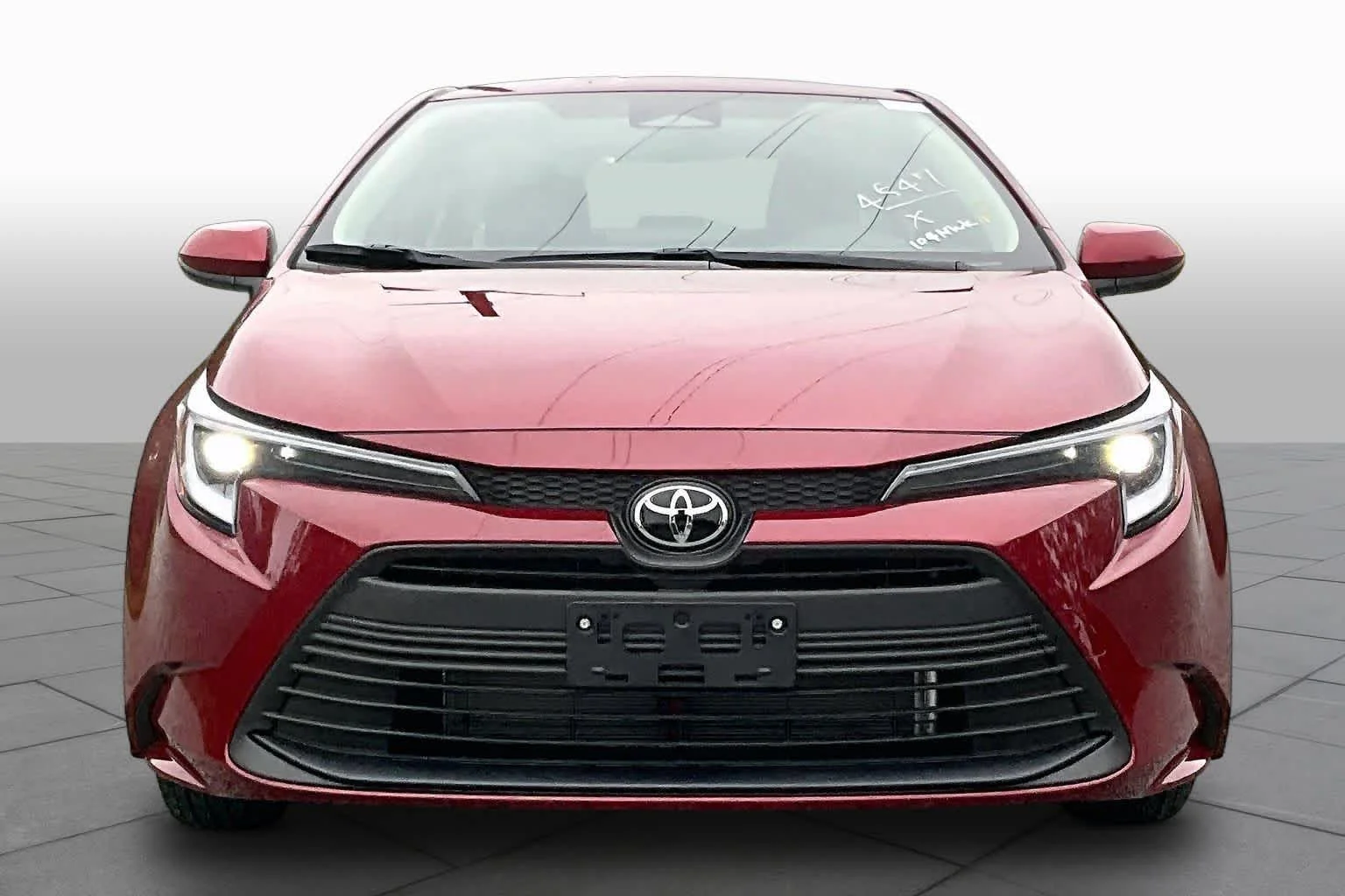 New 2026 Ruby Flare Pearl Toyota Hybrid LE image 3