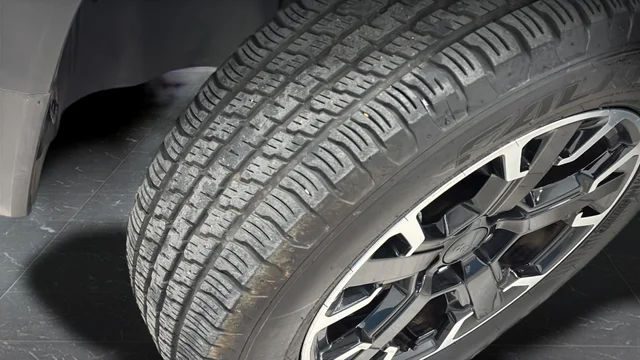 Used 2023 Black Clearcoat Jeep Trailhawk image 36