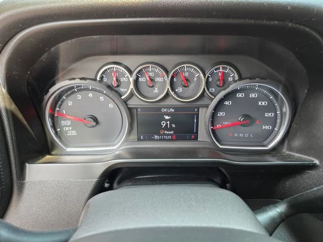 Used 2020 White Chevrolet LT image 33