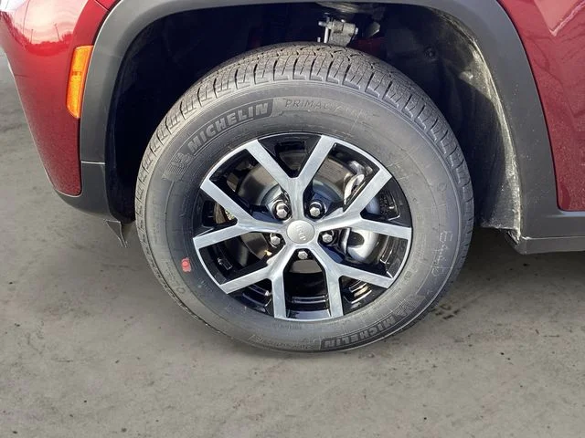 New 2026 Velvet Jeep LIMITED 4X4 image 15