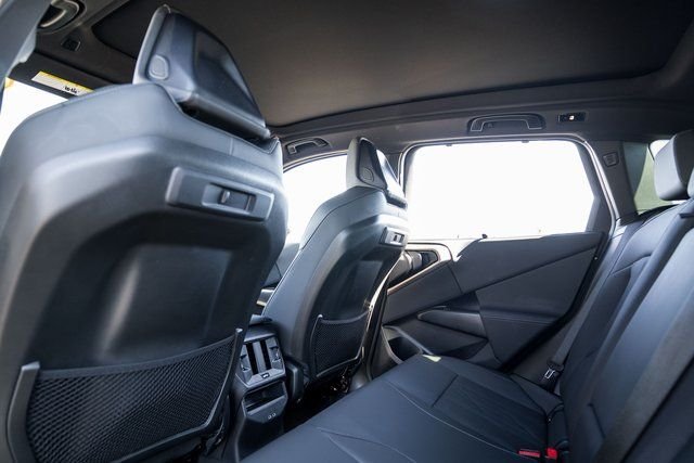 2025 BMW X3 30 - Photo 14