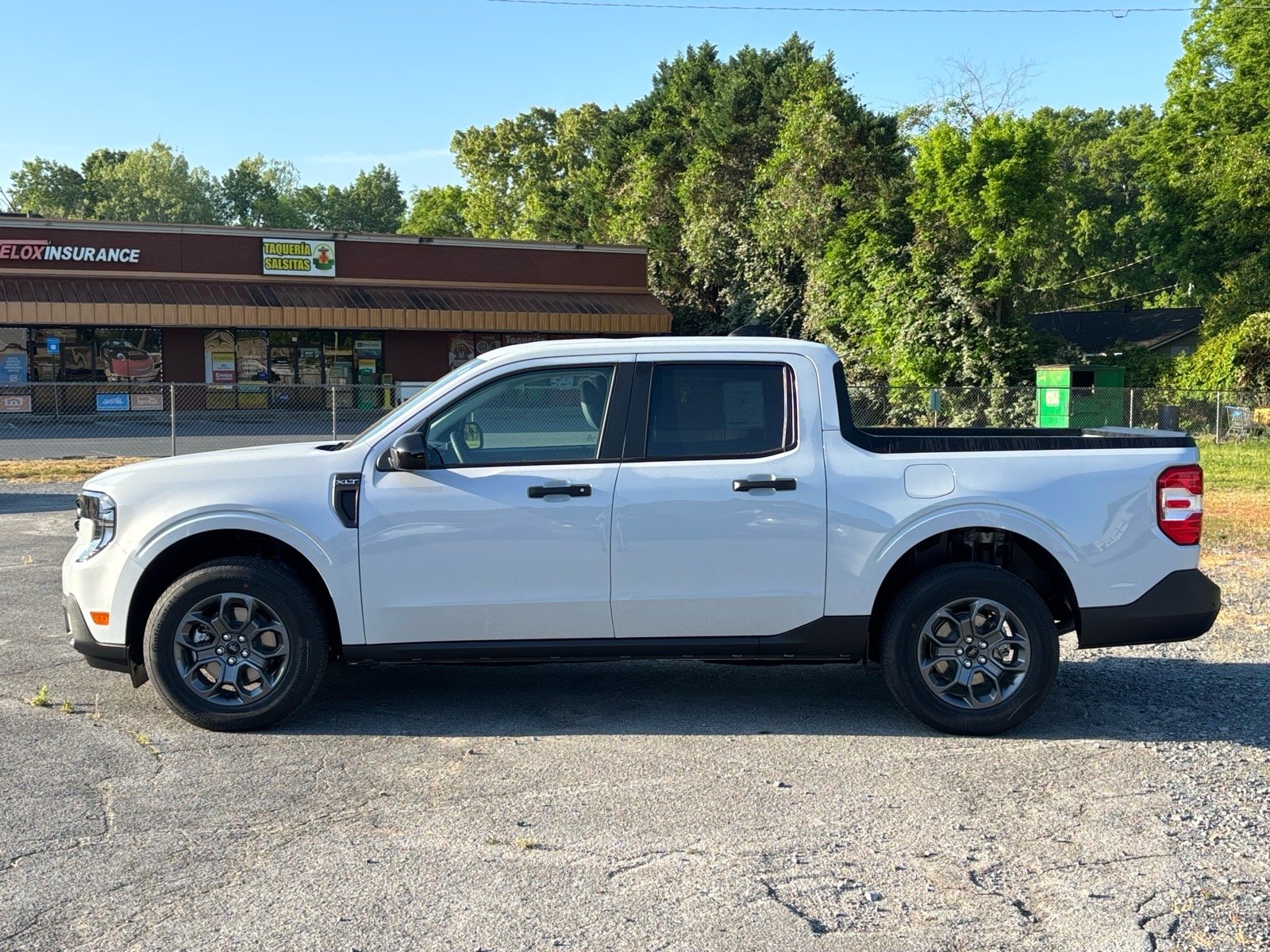 New 2026 Space White Metallic Ford XLT image 4