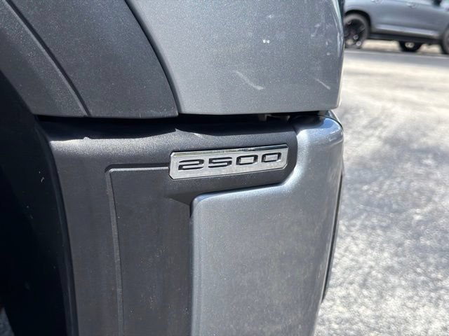 Used 2025 Sterling Metallic GMC Denali image 11