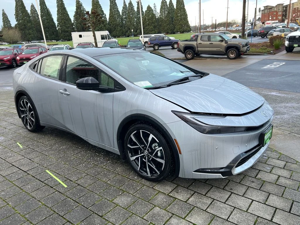 New 2026 Cutting Edge Toyota XSE image 7