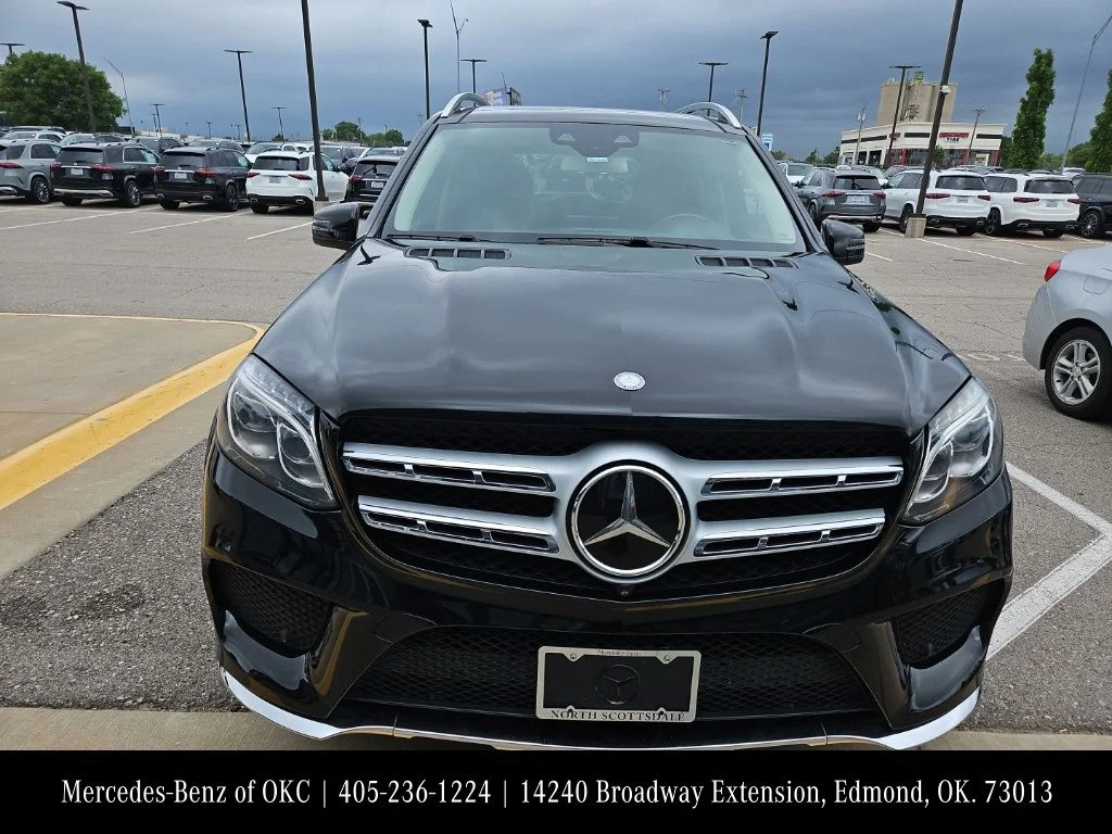 Used 2017 Obsidian Black Metallic Mercedes-Benz GLS 550 image 4