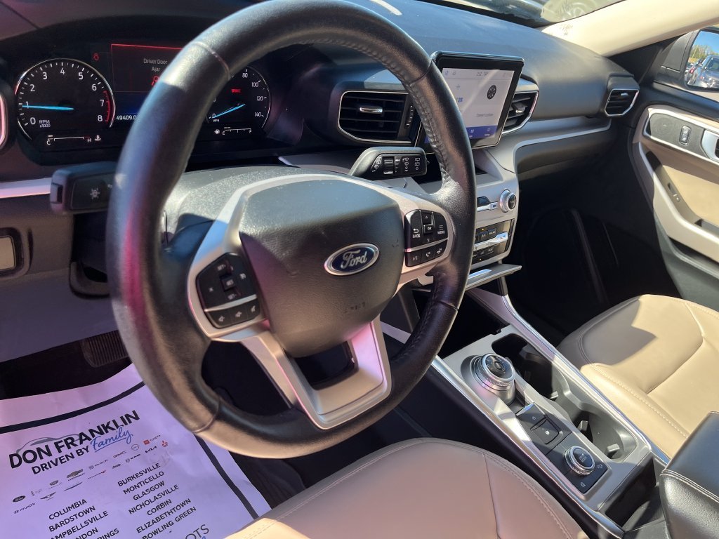 Used 2023 White Ford XLT image 14