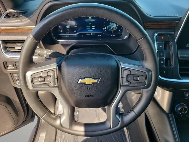 Used 2024 Black Chevrolet Premier image 28