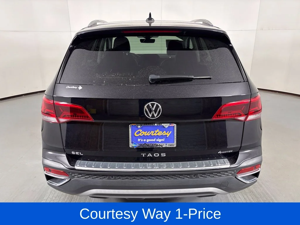 Used 2022 Black Volkswagen 1.5T SEL image 9