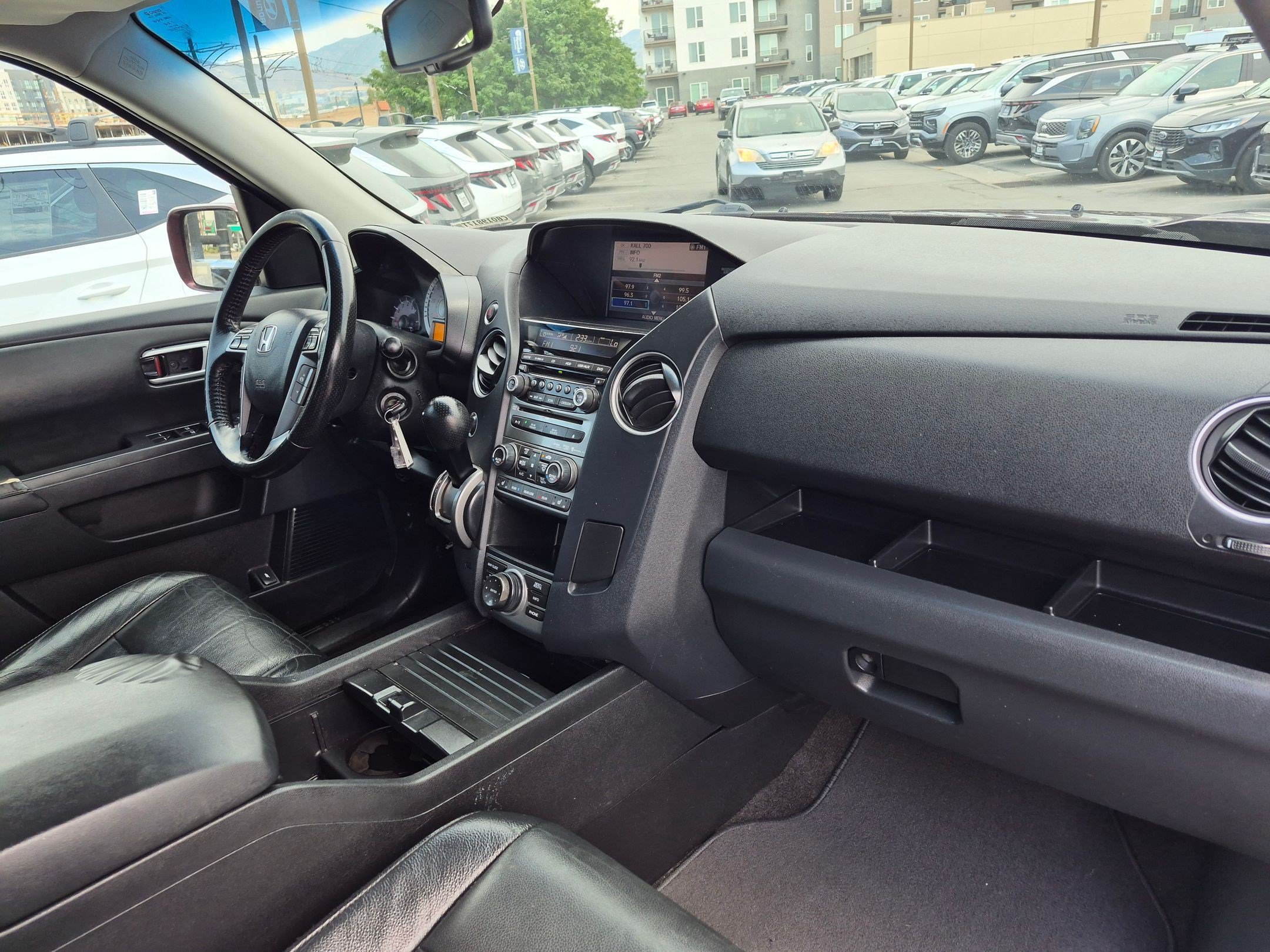 Used 2012 Maroon Honda Touring image 32