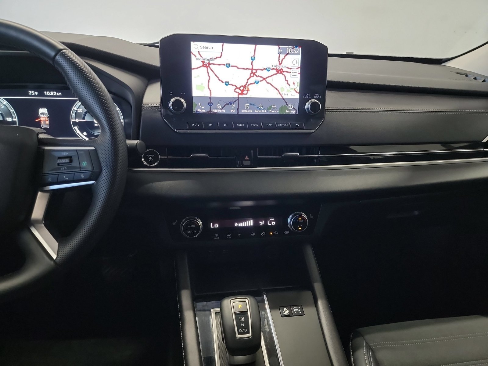 Used 2023 Red Diamond Mitsubishi SE image 19