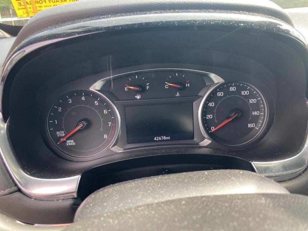Used 2023 Summit White Chevrolet LT image 10