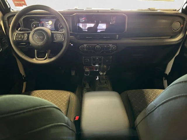 New 2026 White Jeep Mojave image 10