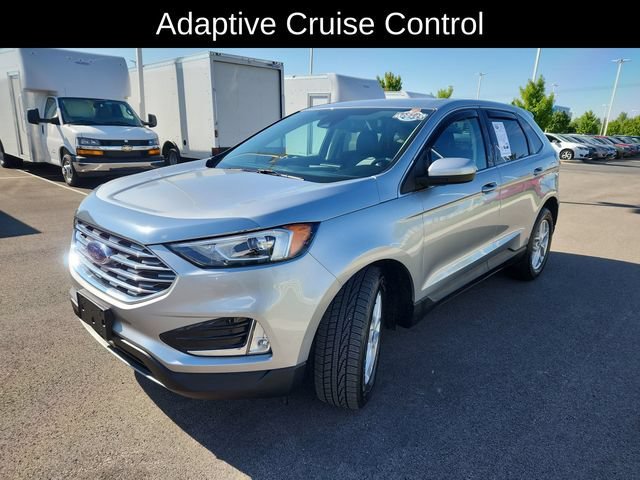 Used 2022 Silver Ford SEL image 3