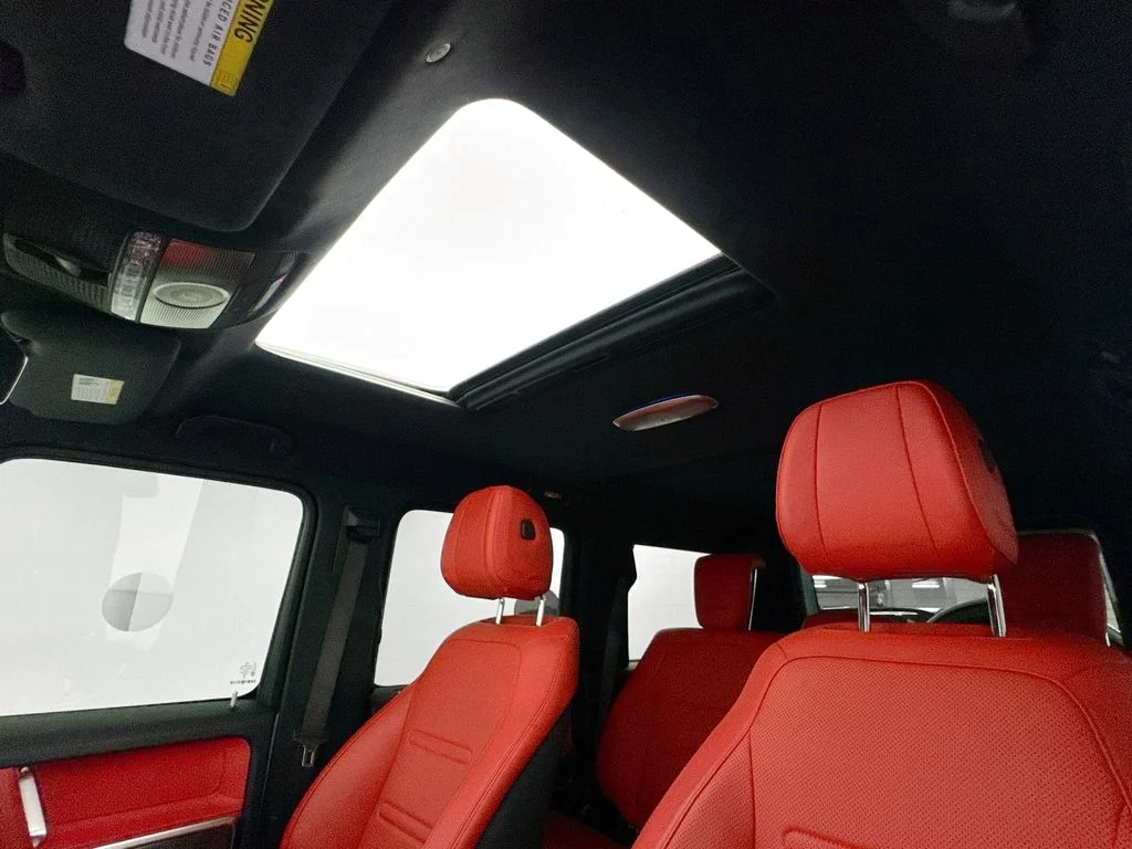 Used 2025 White Mercedes-Benz G 550 image 20