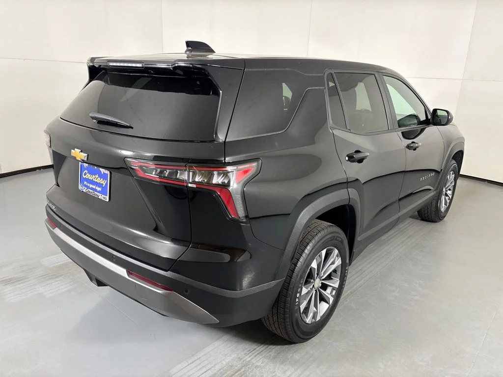 Used 2025 Black Chevrolet LT image 8