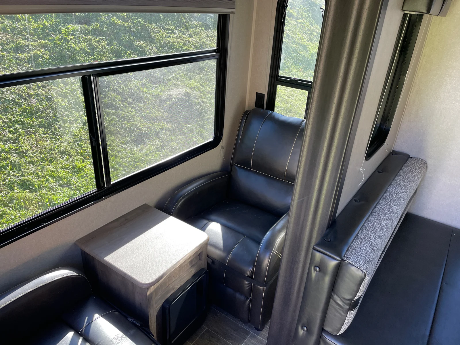 Used 2019  Forest River  image 22