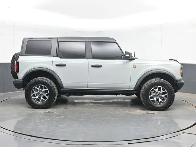 Used 2024 Green Ford Badlands image 10