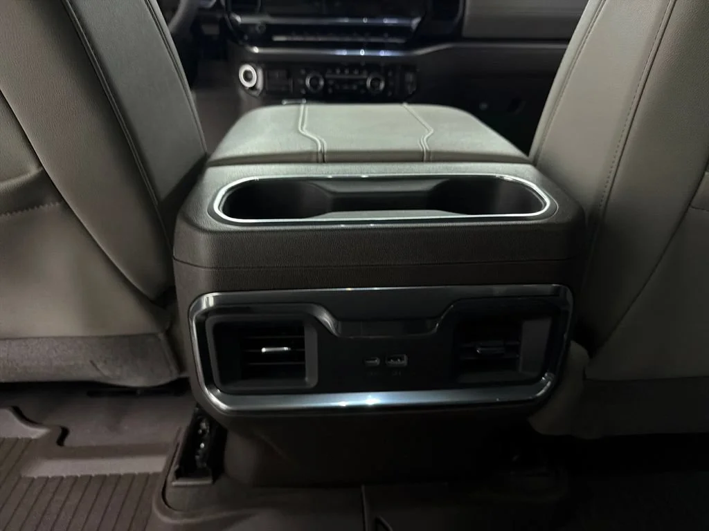 Used 2025 Summit White Chevrolet LTZ image 16