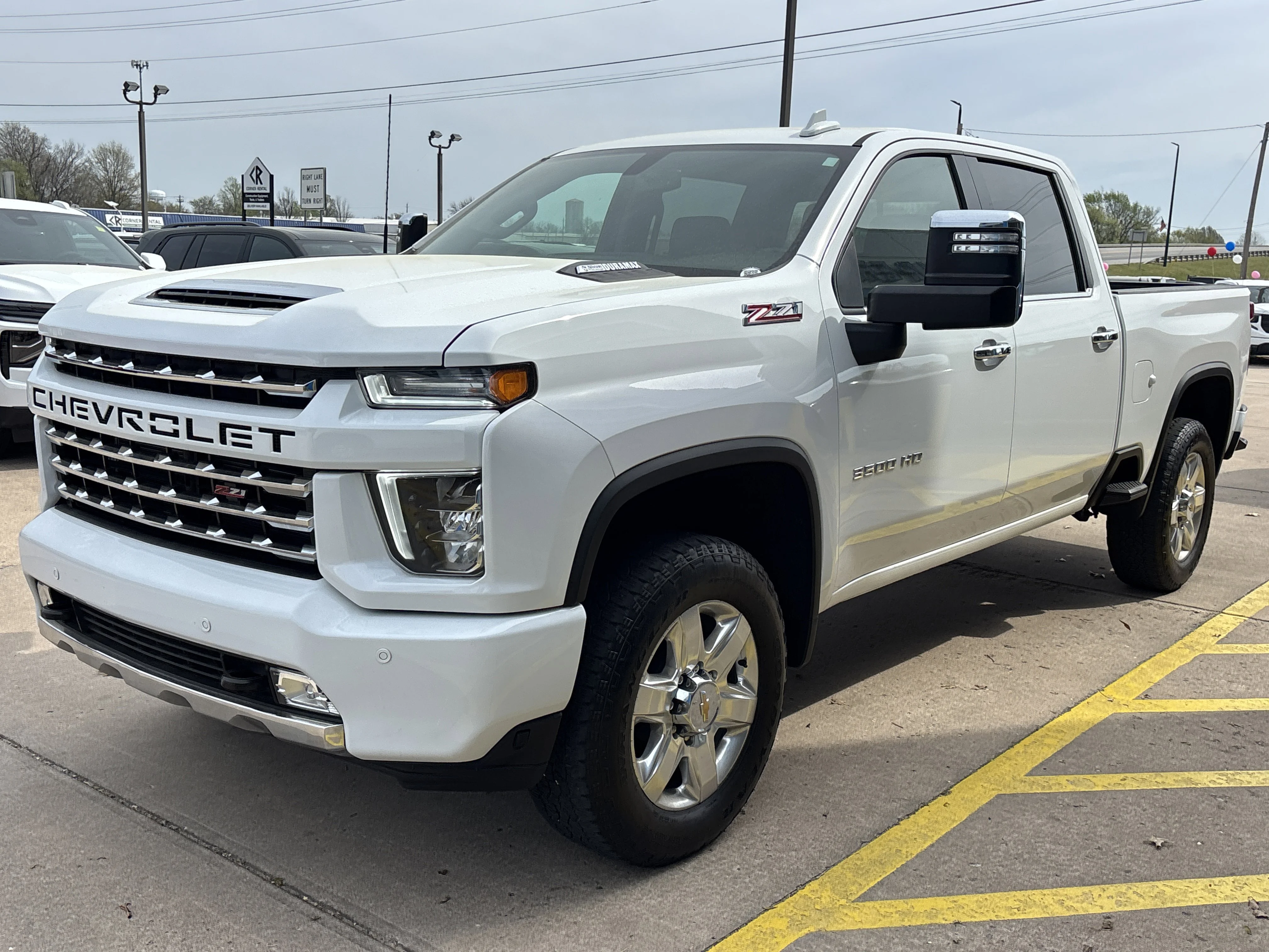 Used 2022 Summit White Chevrolet LTZ 4WD image 11