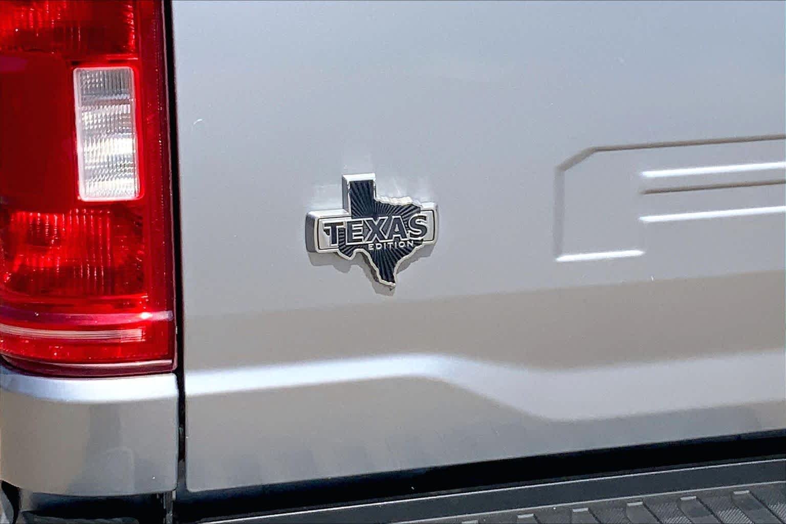 Certified Used 2023 Iconic Silver Metallic Ford XLT image 10