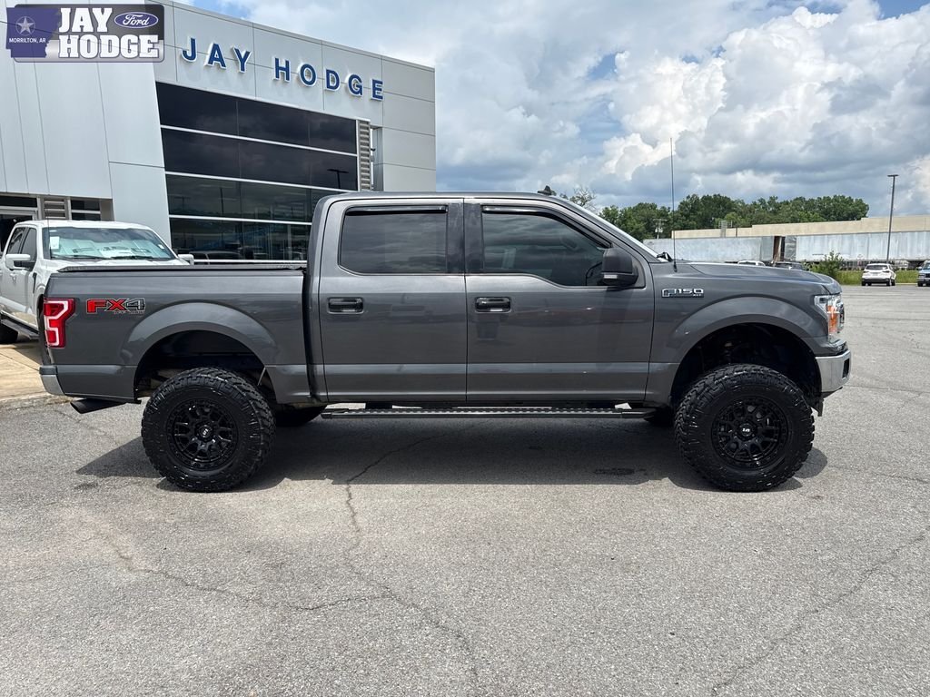 Used 2019 Gray Ford XLT image 9