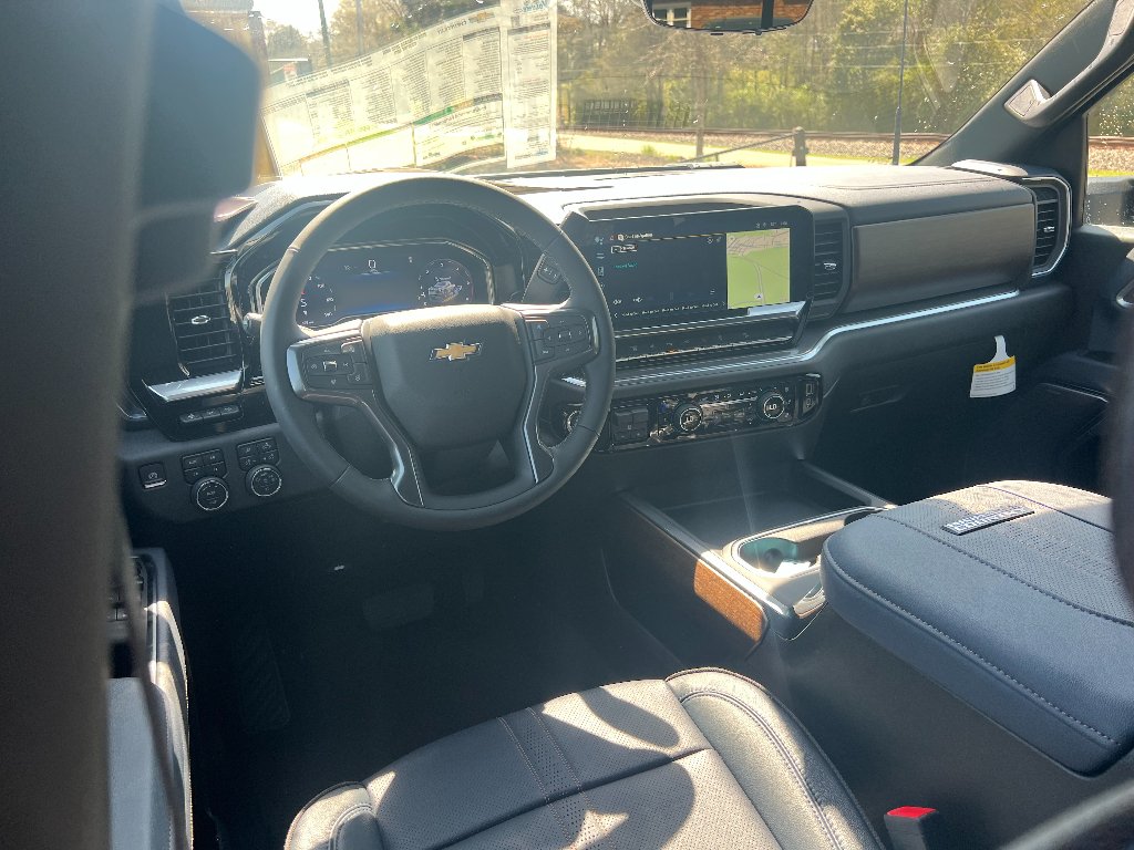 2025 Chevrolet Silverado 2500 HD High Country - Photo 20