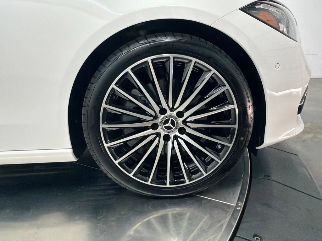 New 2026 Polar White Mercedes-Benz C 300 image 42