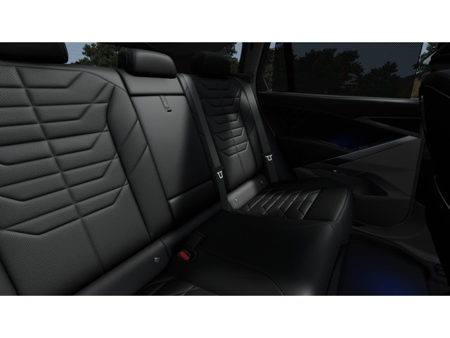 New 2027 Vancouver Green Metallic BMW 40 xDrive image 12