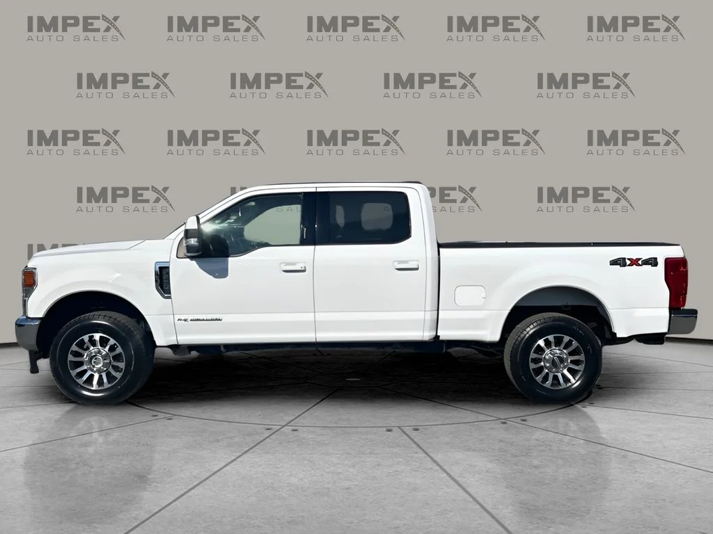 Used 2022 White Ford Lariat image 2