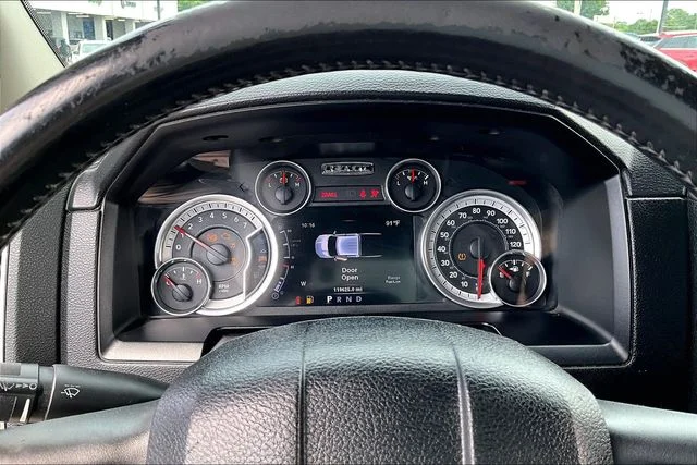 Used 2014 Silver Ram Sport image 12