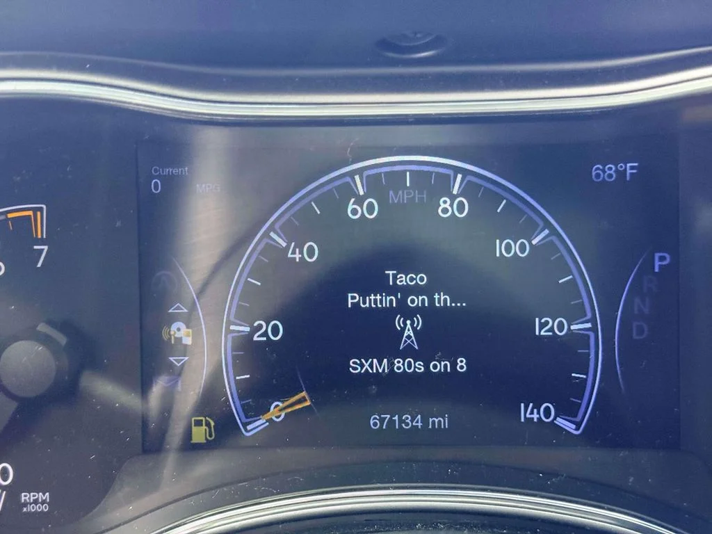 Used 2022 White Jeep Limited image 19